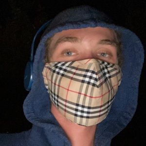 Meet your Posher, Cody